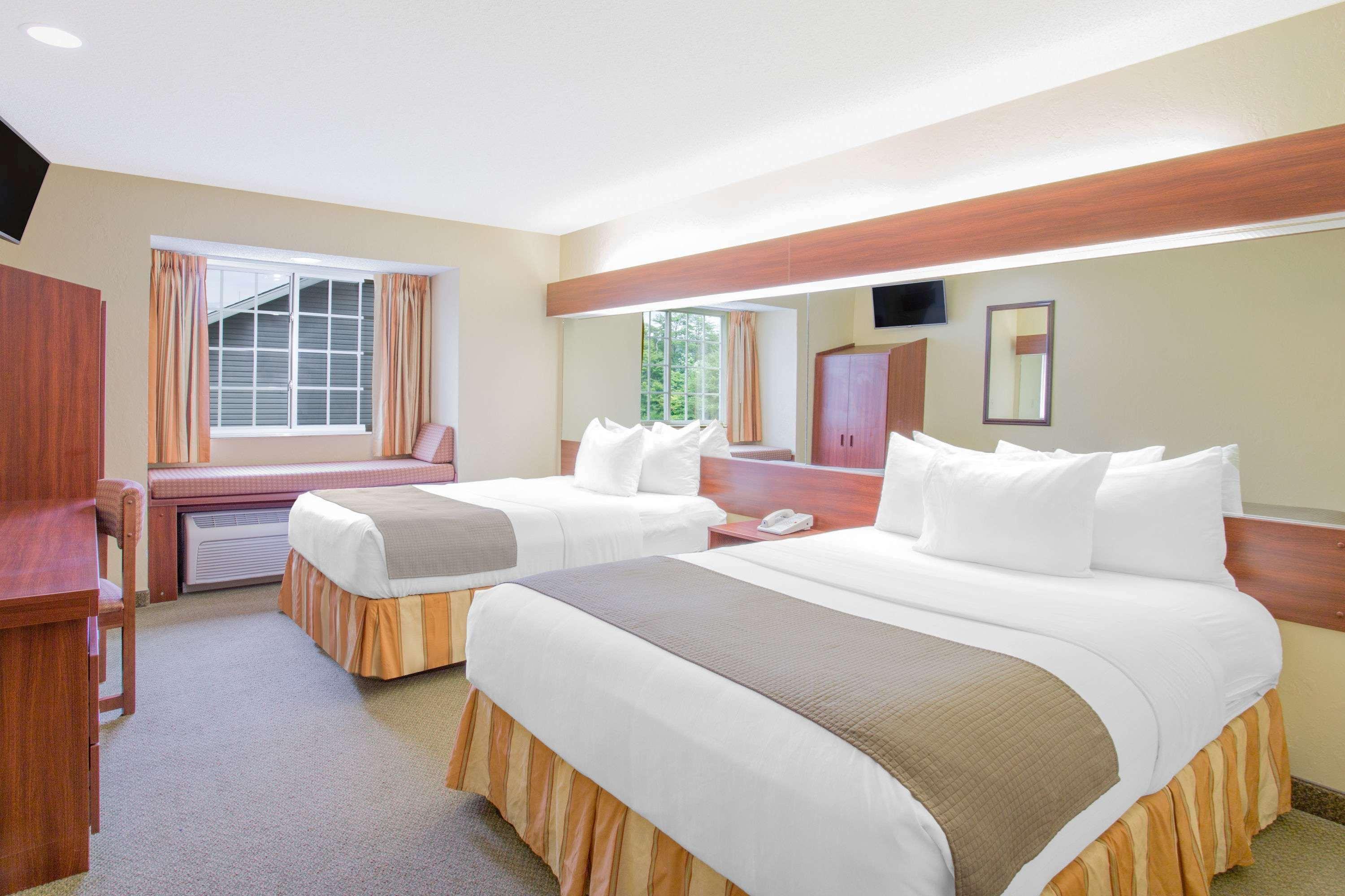 Microtel Inn And Suites Gassaway Zewnętrze zdjęcie