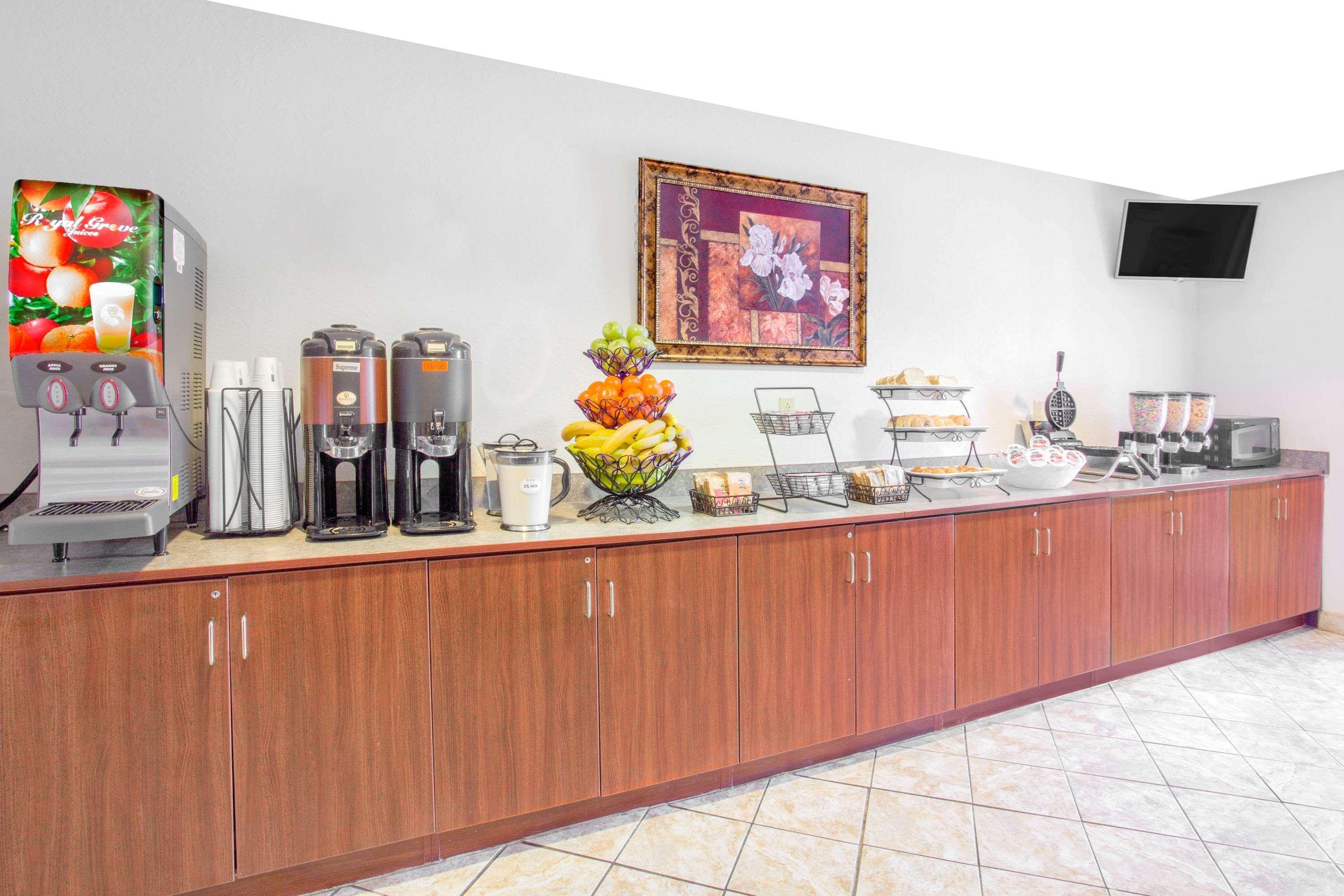 Microtel Inn And Suites Gassaway Zewnętrze zdjęcie