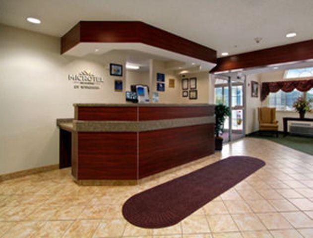 Microtel Inn And Suites Gassaway Zewnętrze zdjęcie